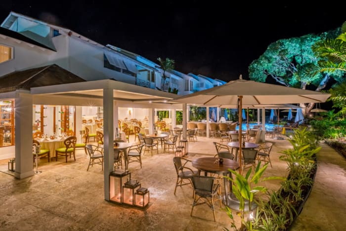 tapestry-by-night-11